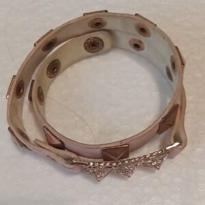 Nice Vintage Pink 16 15 16 In Double Wrap Wrist Bracelet There's Also A Smaller